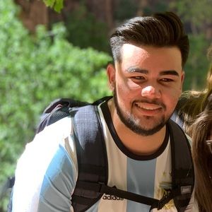 Meet your Posher, Juan